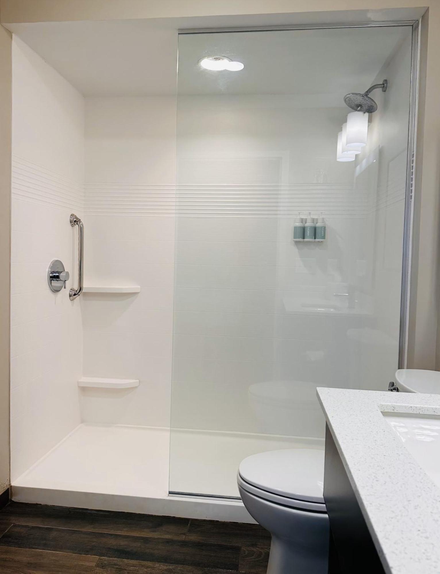 Towneplace Suites By Marriott Clinton Luaran gambar